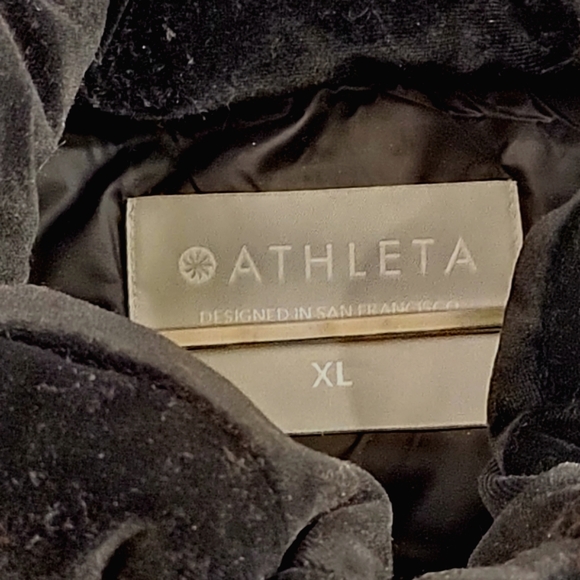 Athleta Black Velvet Puffy Vest XL** - Picture 3 of 5